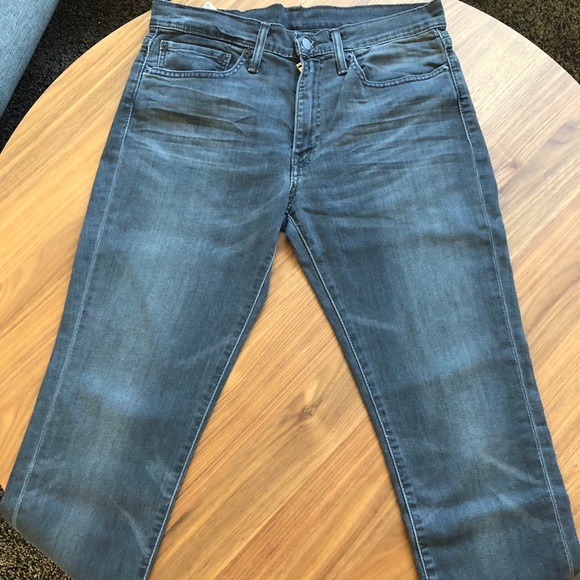 Levi’s Slim Fit Jeans 👖 - Picture 8 of 10